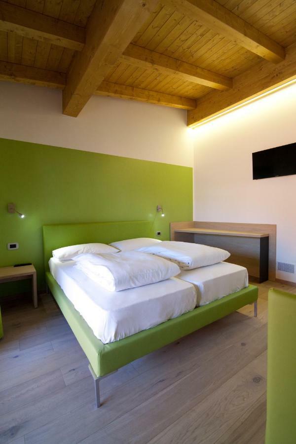 Bed and Breakfast Agritur I Colori Sanzeno Esterno foto