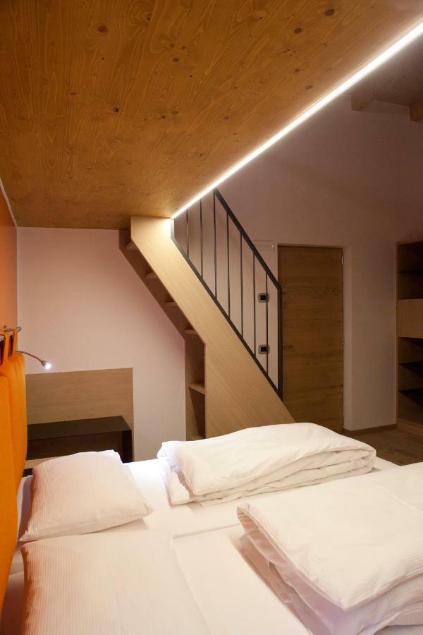Bed and Breakfast Agritur I Colori Sanzeno Esterno foto